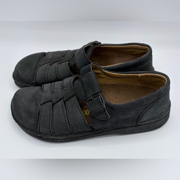 Birkenstock Shoes - Birkenstock Madeira fisherman closed toe dark gray sandal women’s size 9 men’s 7